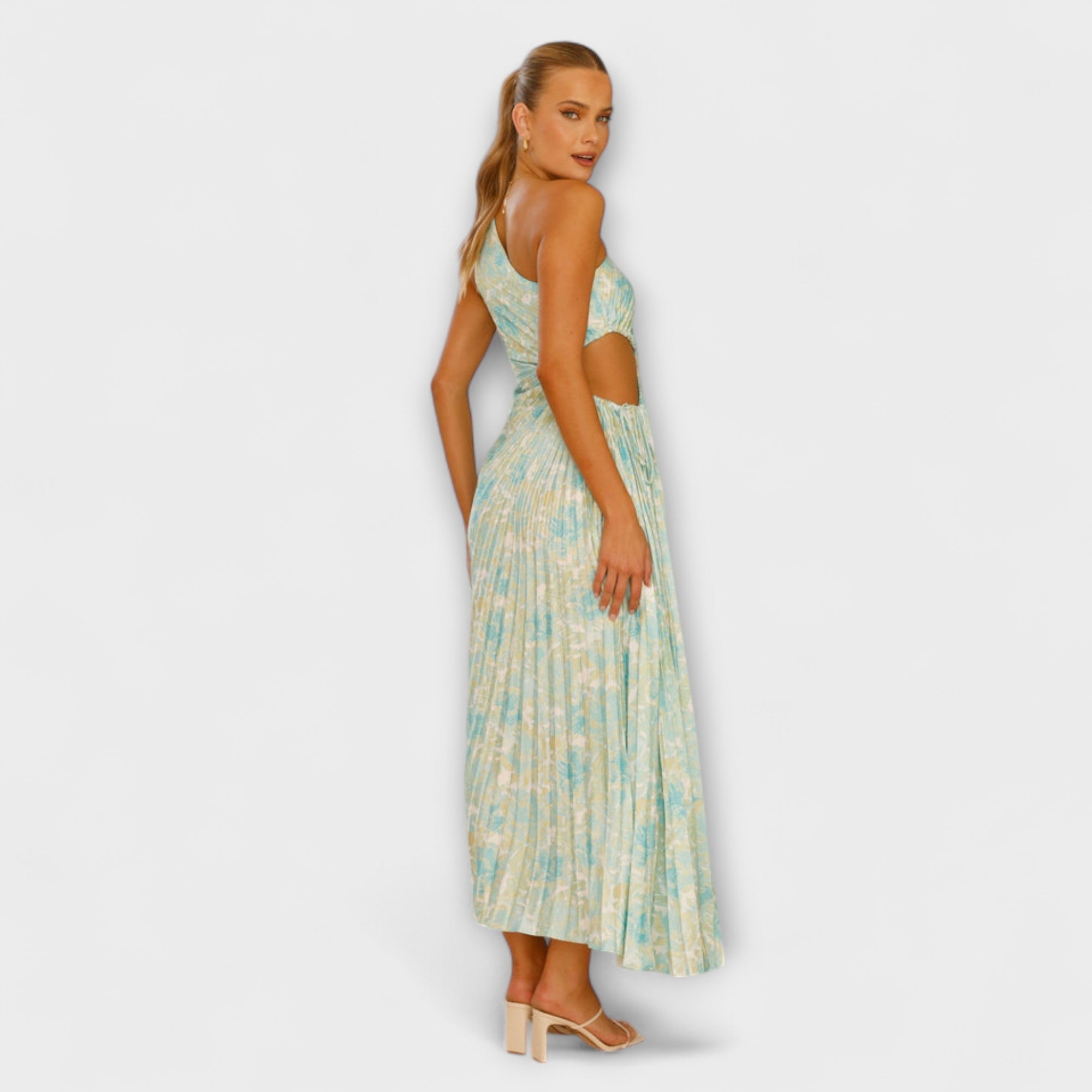 Sienna - Elegant Cut-Out Maxi Dress