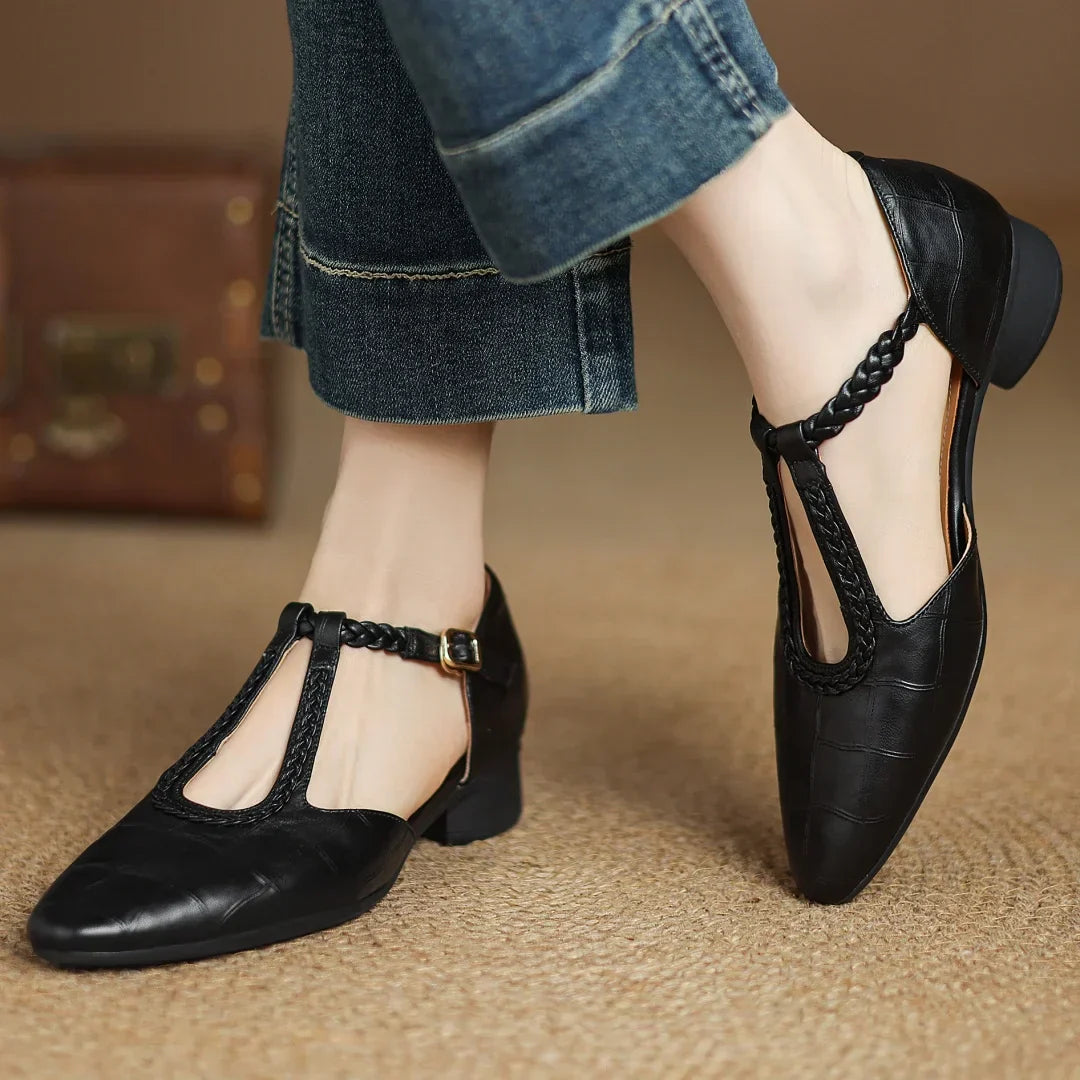 Mireille - Vintage Charm Sandals