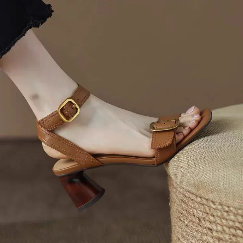 Naomi™| Stylish Sandals